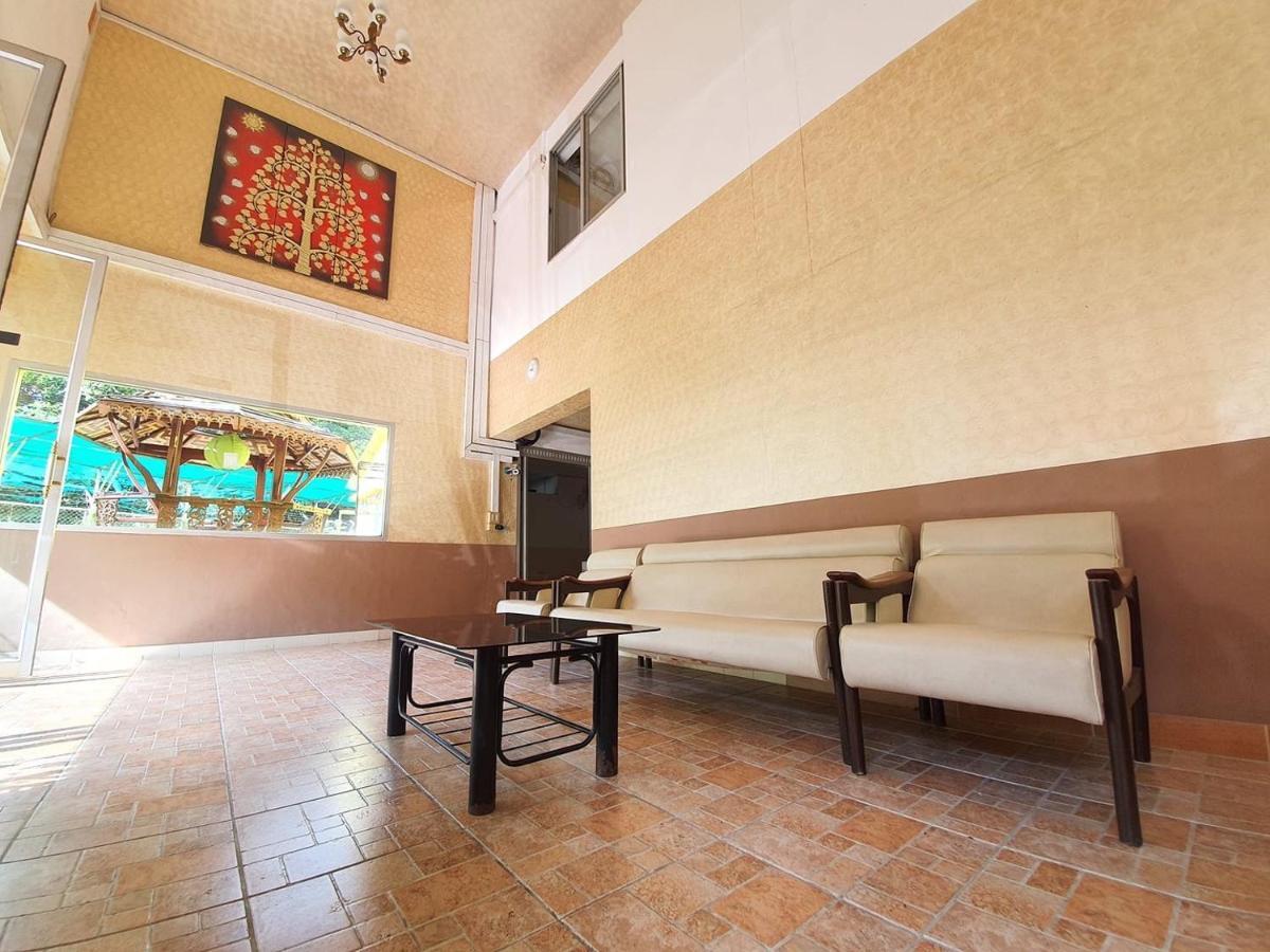 Sirikarn Apartment Bangkok Kültér fotó